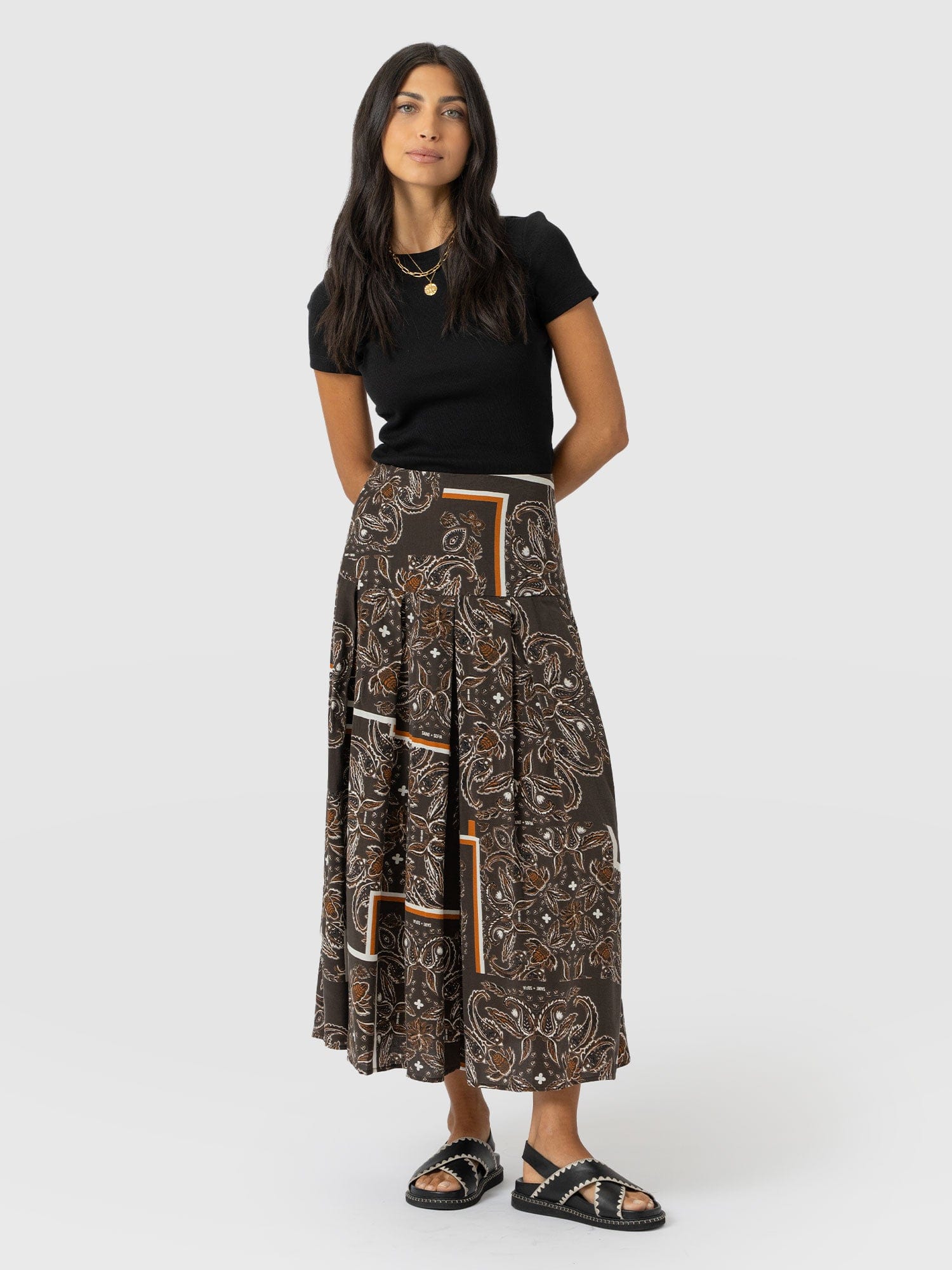 Everly Pleated Skirt - Brown Paisley - Women's Skirts | Saint + Sofia? EU